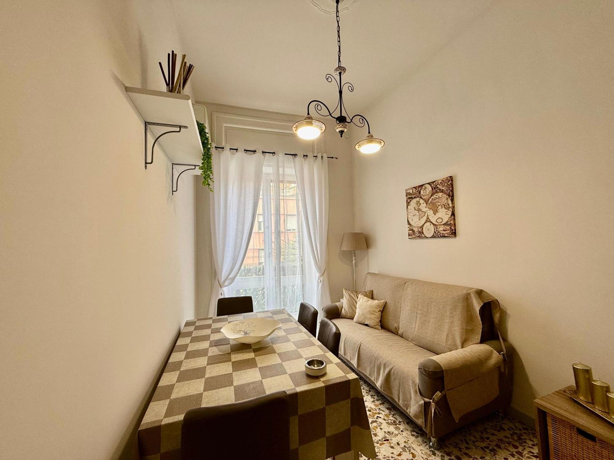 Apartment Heart House *